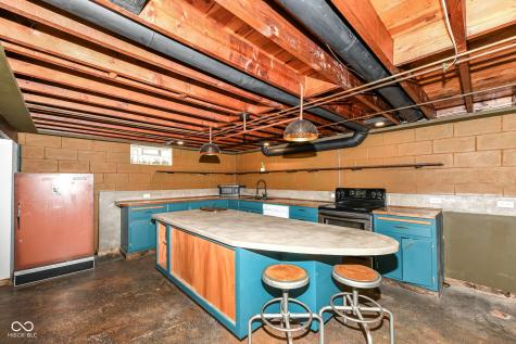 5917 Carrollton Avenue Indianapolis IN 46220