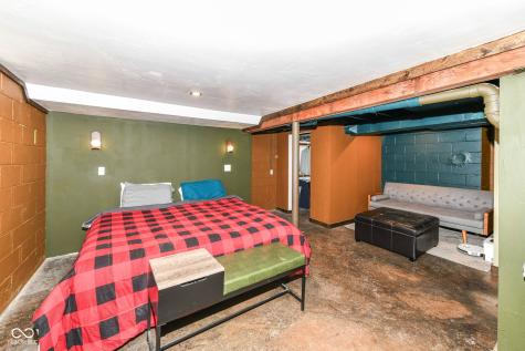 5917 Carrollton Avenue Indianapolis IN 46220