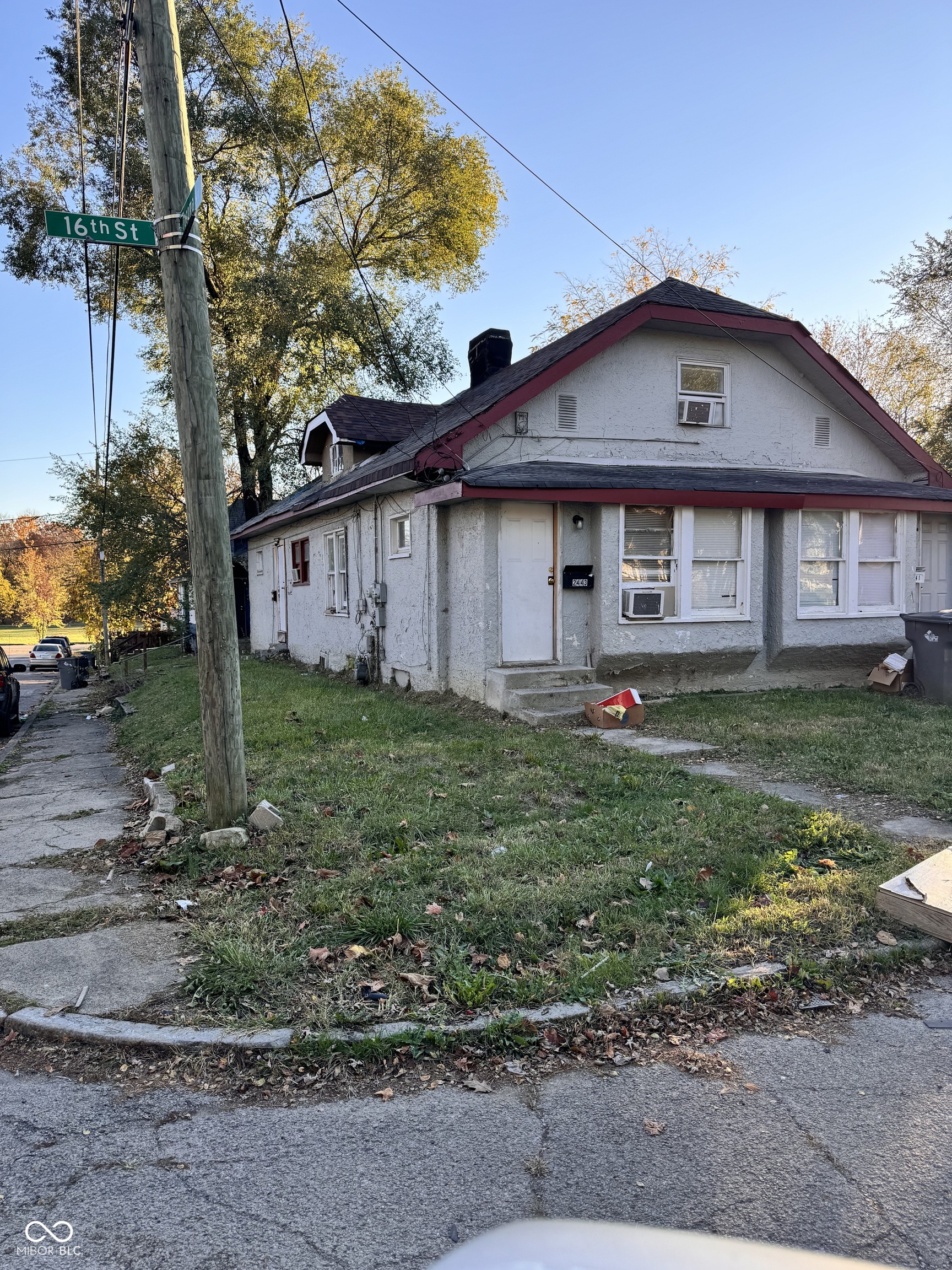 1528 N Tacoma Avenue Indianapolis IN 46201