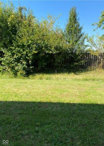 1220 Topp Creek Drive Indianapolis IN 46214