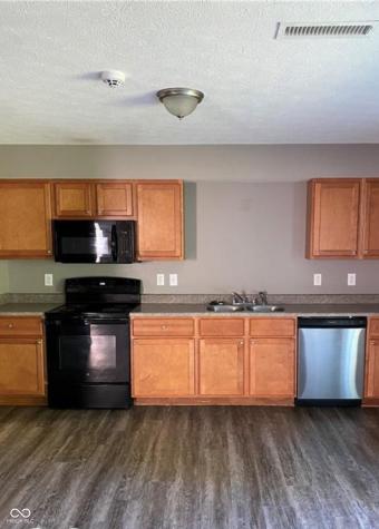 1220 Topp Creek Drive Indianapolis IN 46214
