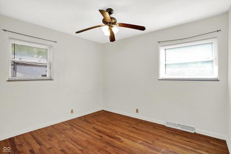 2281 N Lesley Avenue Indianapolis IN 46218