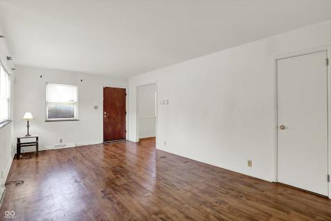 2281 N Lesley Avenue Indianapolis IN 46218