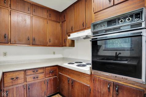 2281 N Lesley Avenue Indianapolis IN 46218