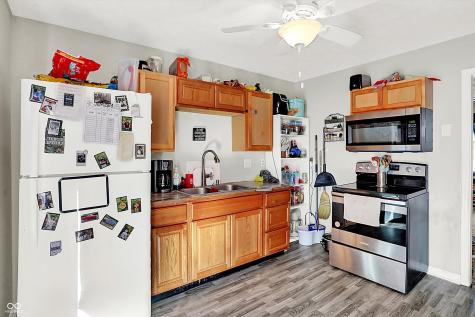 308 Winters Way Carthage IN 46115