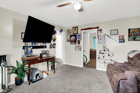 308 Winters Way Carthage IN 46115
