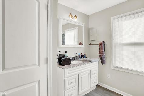 308 Winters Way Carthage IN 46115