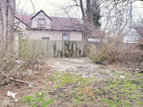 4432 E 10th Street Indianapolis IN 46201