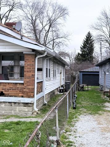 4432 E 10th Street Indianapolis IN 46201