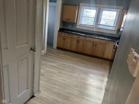2950 Ruckle Street Indianapolis IN 46205