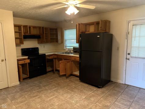210 S Walnut Street Atlanta IN 46031