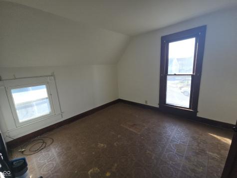 104 E North Street Greenfield IN 46140
