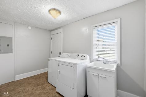 1622 Yandes Street Indianapolis IN 46202