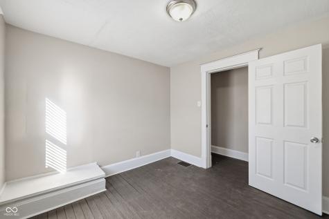 1622 Yandes Street Indianapolis IN 46202