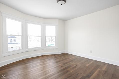 273 E Parkview Avenue Indianapolis IN 46201