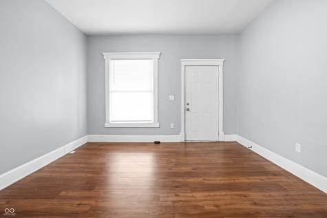 273 E Parkview Avenue Indianapolis IN 46201