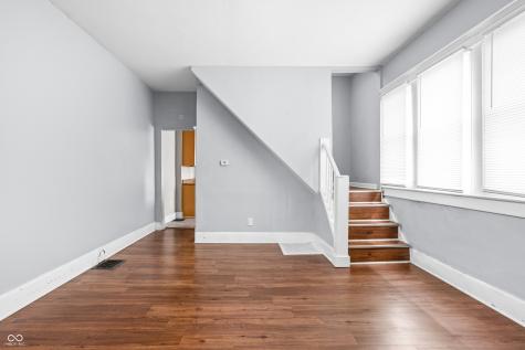 273 E Parkview Avenue Indianapolis IN 46201