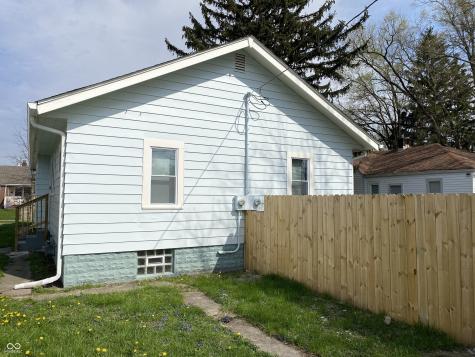 1502 N Gladstone Avenue Indianapolis IN 46201