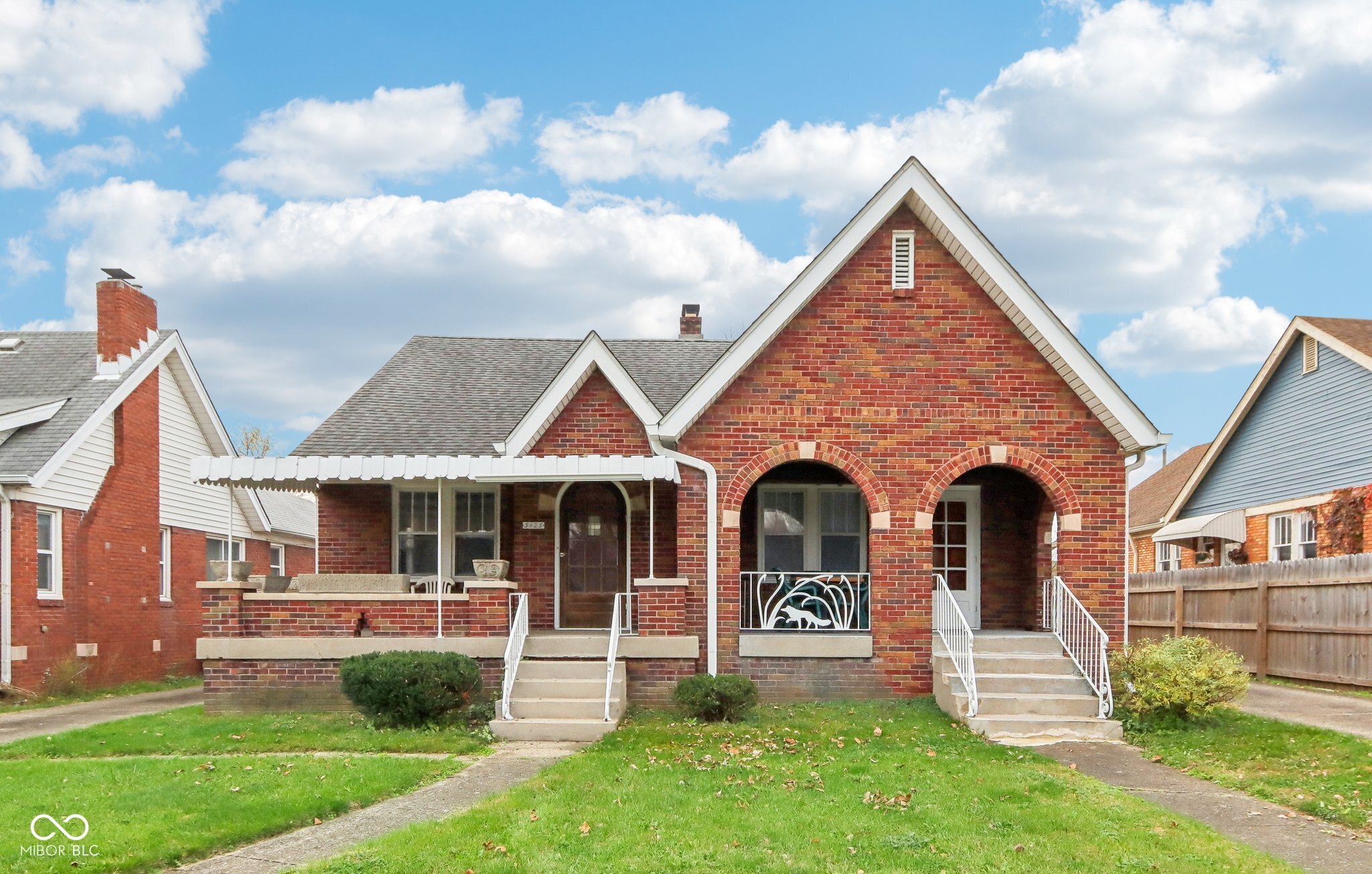 5423 E 10th Street Indianapolis IN 46219
