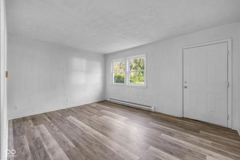 6017 Bluff Crest Court Indianapolis IN 46217