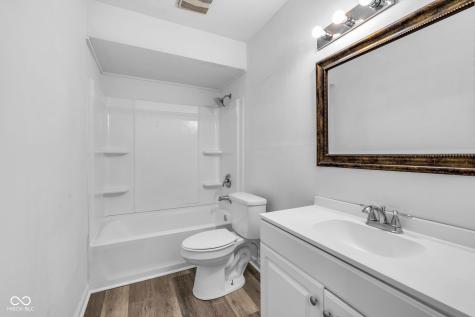 6017 Bluff Crest Court Indianapolis IN 46217