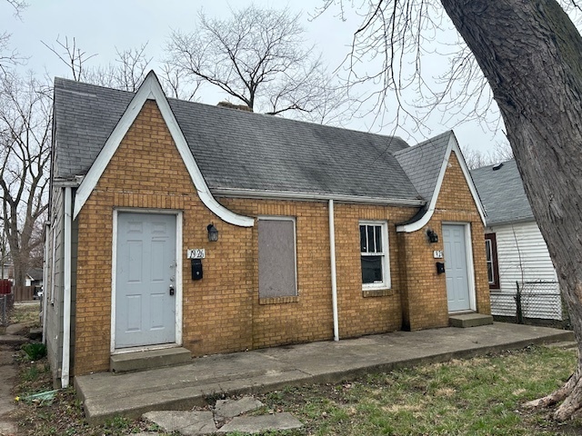 1926 N Oxford Street Indianapolis IN 46218