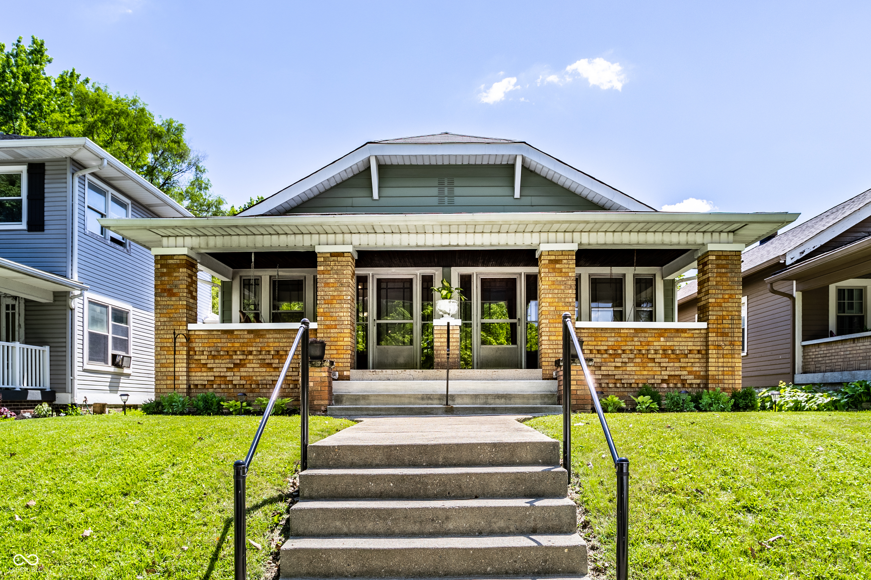 905 N Riley Avenue Indianapolis IN 46201