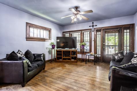 905 N Riley Avenue Indianapolis IN 46201
