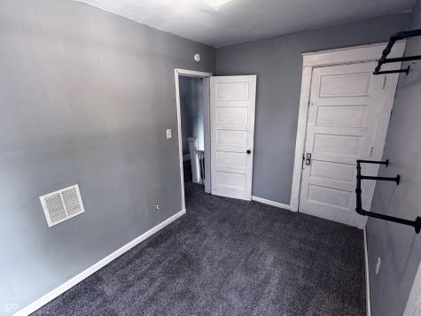 3502 - 3504 N Kenwood Avenue Indianapolis IN 46208