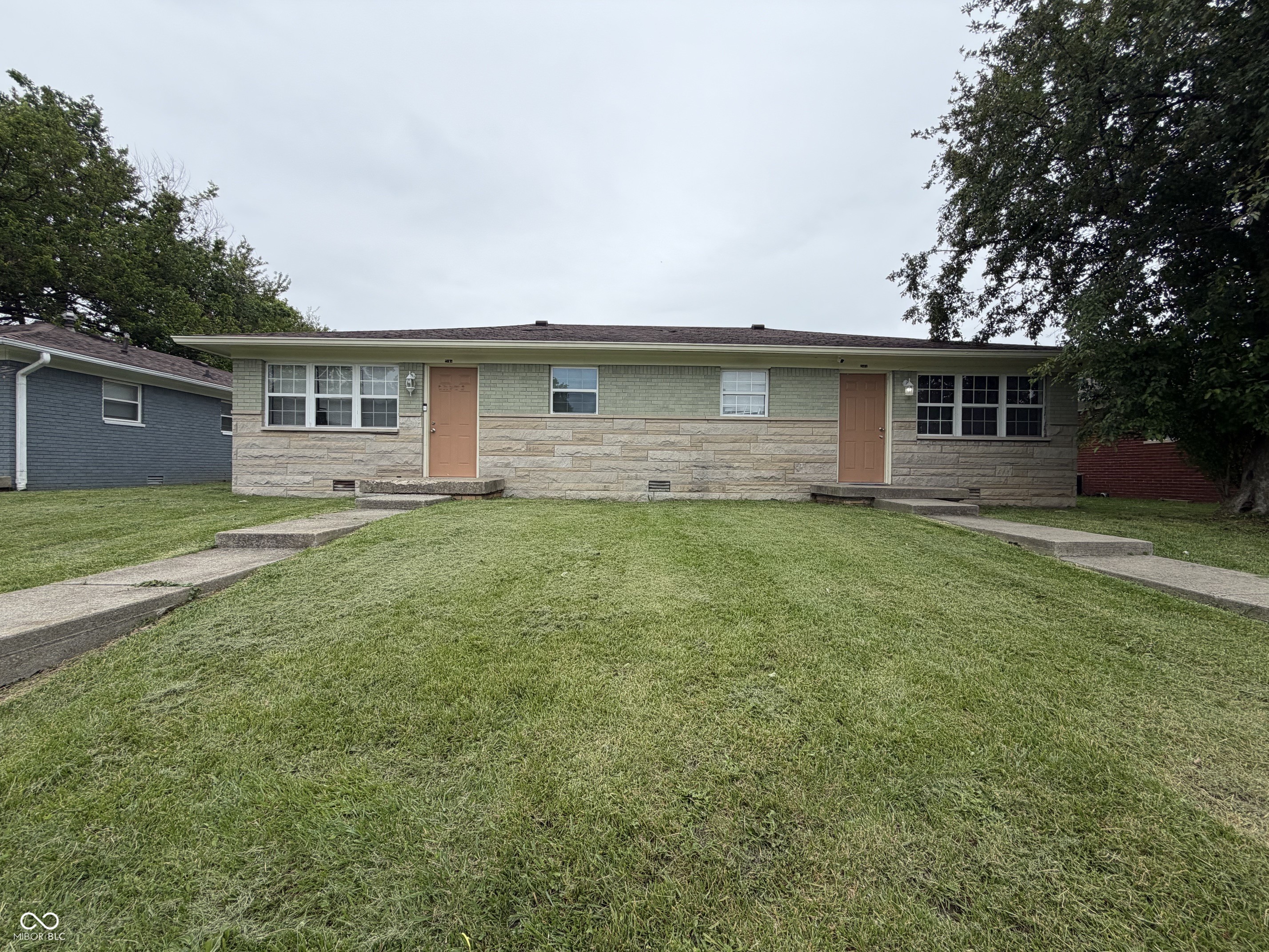 2413 N Bolton Avenue Indianapolis IN 46218