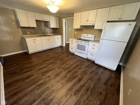 1220 Iowa Street Columbus IN 47201