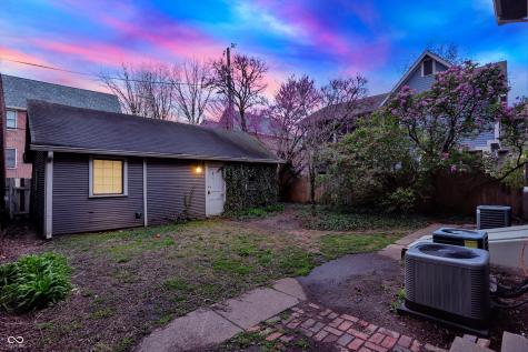 537 E 11th Street Indianapolis IN 46202