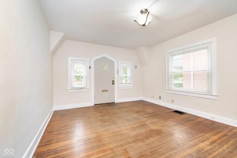 5025 N College Avenue Indianapolis IN 46205