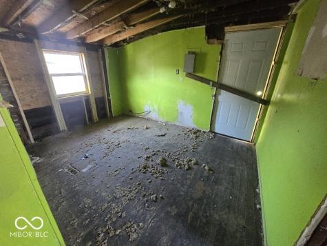 558 N Tremont Street Indianapolis IN 46222
