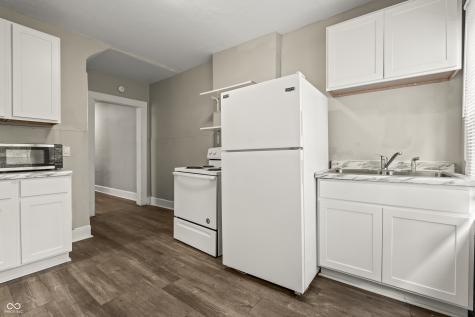 4926 E New York Street Indianapolis IN 46201