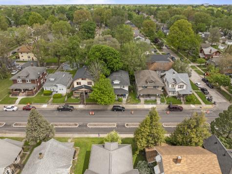 4926 E New York Street Indianapolis IN 46201