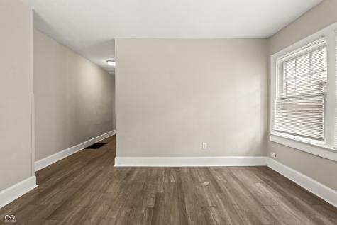 4926 E New York Street Indianapolis IN 46201