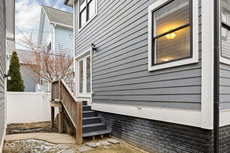 2020 Ruckle Street Indianapolis IN 46202