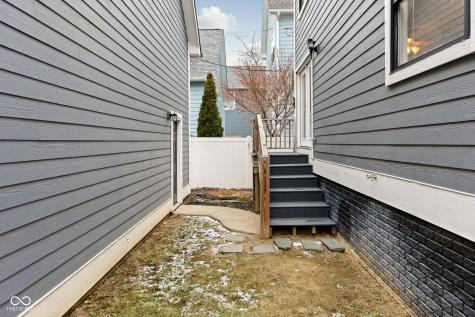 2020 Ruckle Street Indianapolis IN 46202