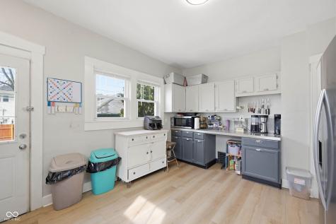 3946 N College Avenue Indianapolis IN 46205
