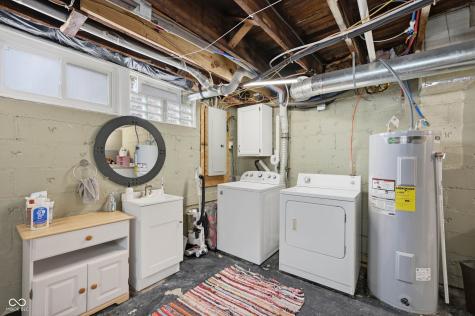 3946 N College Avenue Indianapolis IN 46205