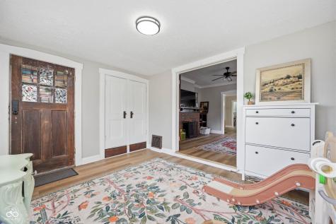 3946 N College Avenue Indianapolis IN 46205