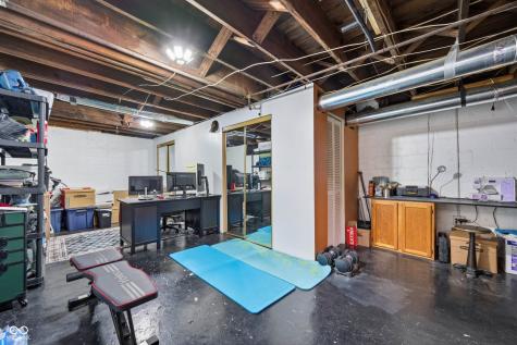 3946 N College Avenue Indianapolis IN 46205