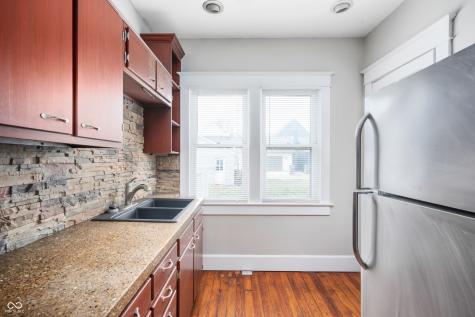 346 N Summit Street Indianapolis IN 46201