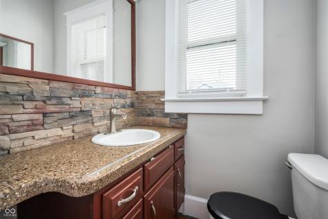 346 N Summit Street Indianapolis IN 46201