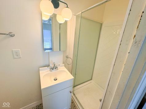 1464 N Chester Avenue Indianapolis IN 46201
