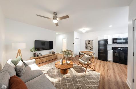 3915 N Hawthorne Lane Indianapolis IN 46226