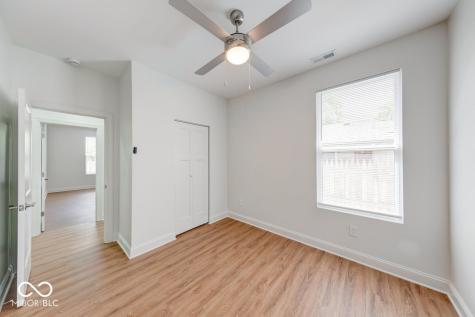 3915 N Hawthorne Lane Indianapolis IN 46226