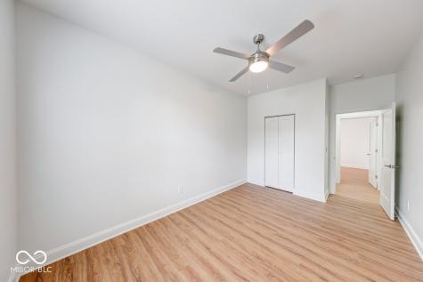 3915 N Hawthorne Lane Indianapolis IN 46226