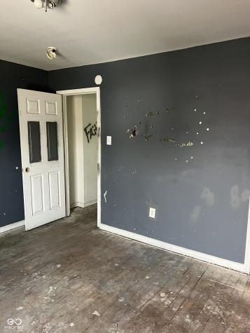 412 N Oakland Avenue Indianapolis IN 46201